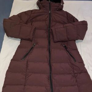 Burgundy Andrew Marc Maroon Puffer Jacket Size Small  !Accepting Offers!
